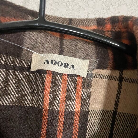 Oversized plaid flannel - Picture 4 of 4